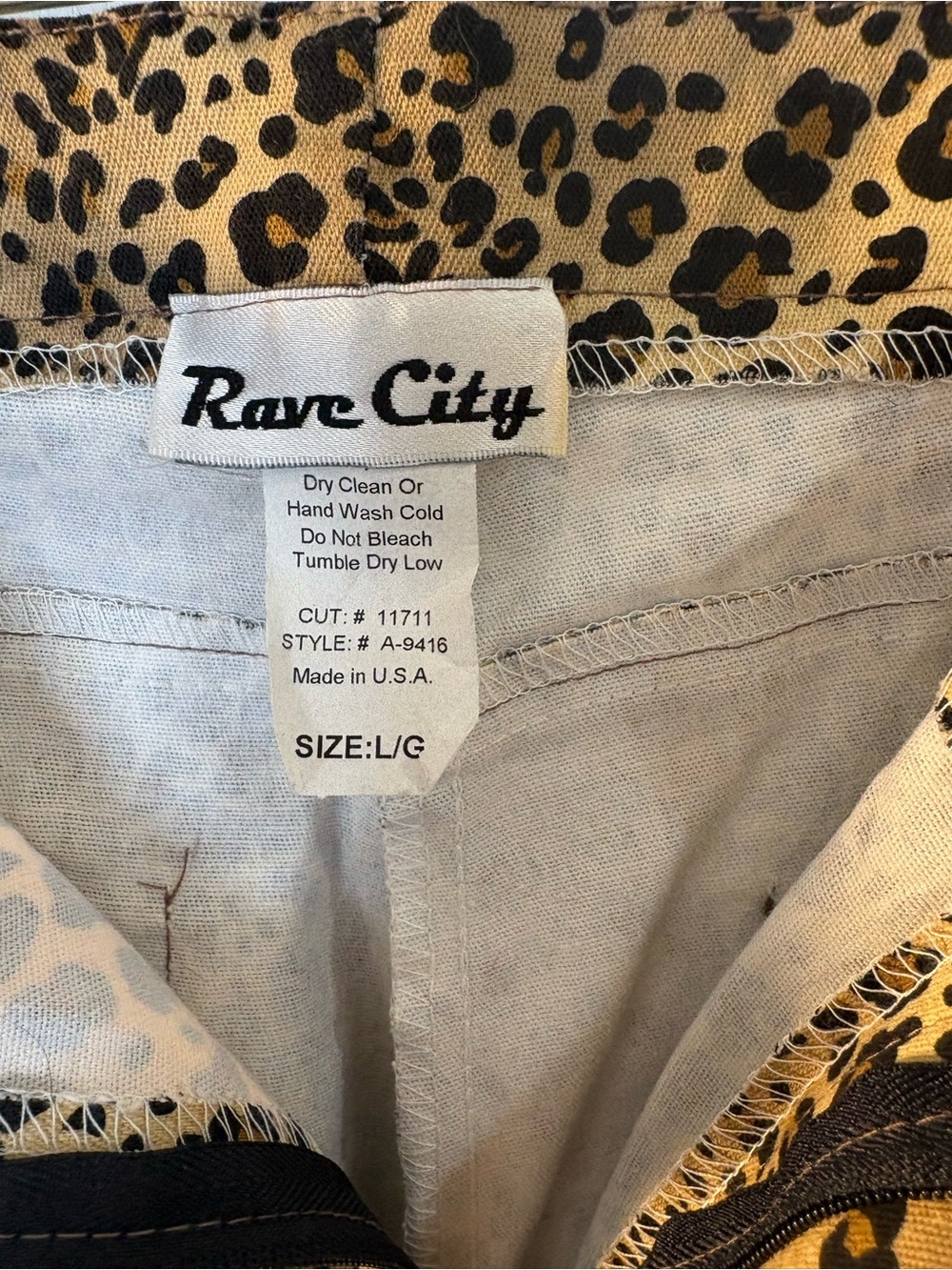 Leopard Print Skinny Jeans in Tan/Black - Picture 3 of 5